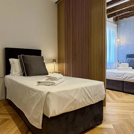 شقة Rialto Prestige Canal View