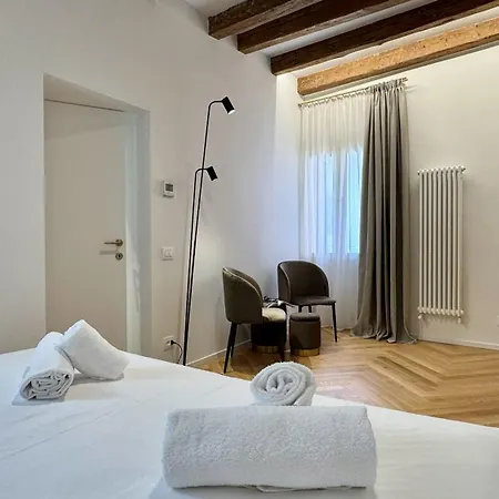 Appartamento Rialto Prestige Canal View *